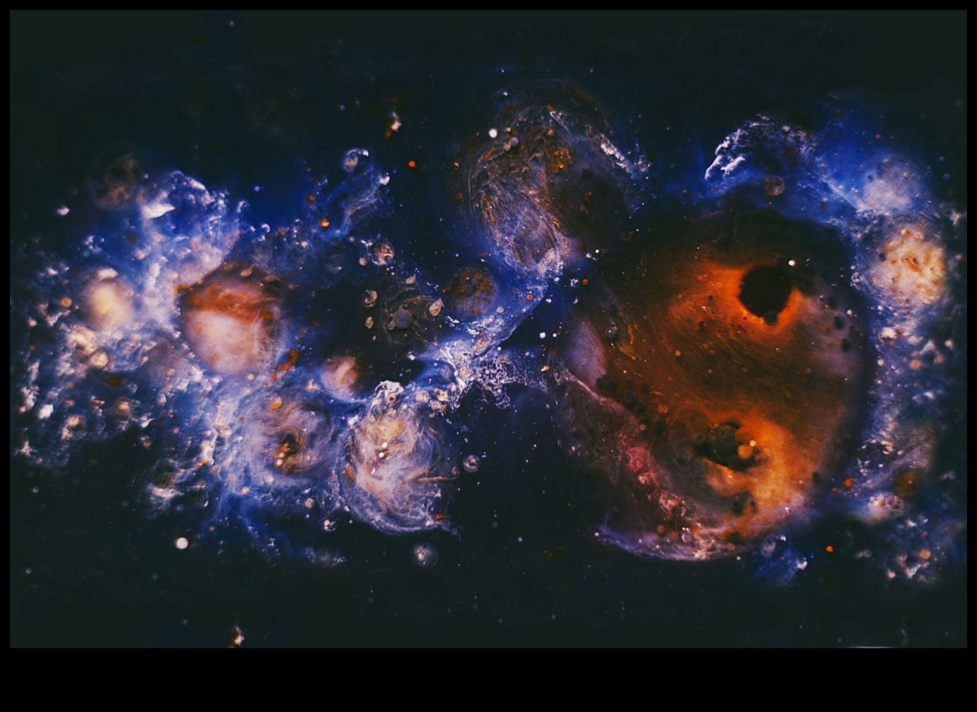 أناقة الأجرام السماوية المخفية: جولة في أجمل مشاهد الفضاء الخارجي 3 الأناقة المخسوفة: النداء الجمالي للأجرام السماوية في الفضاء الخارجي