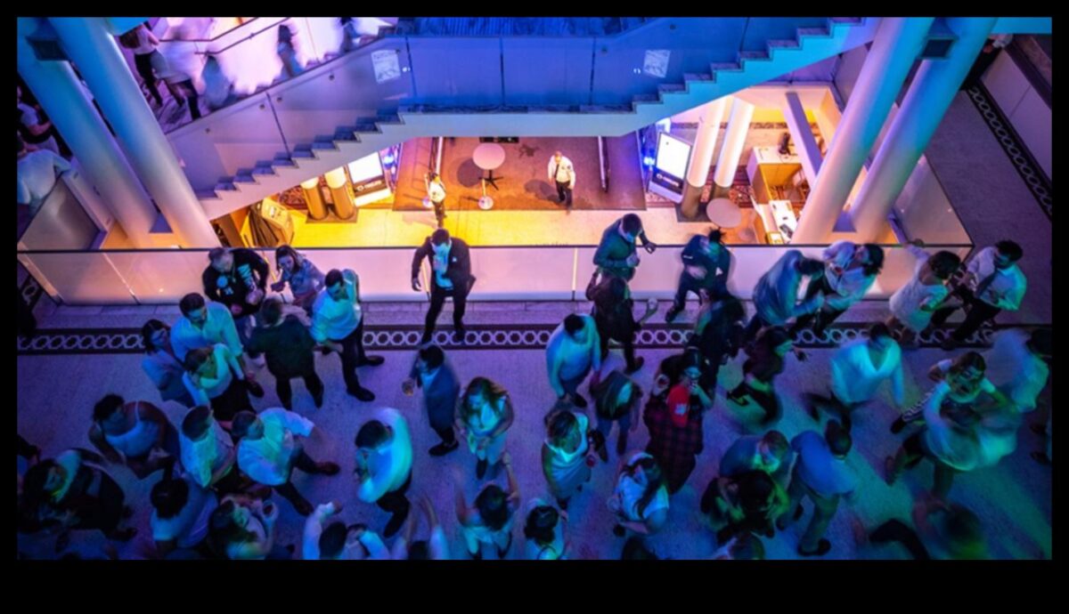 الطبيعة الليلية: دليل للمغامرات في الهواء الطلق بعد حلول الظلام