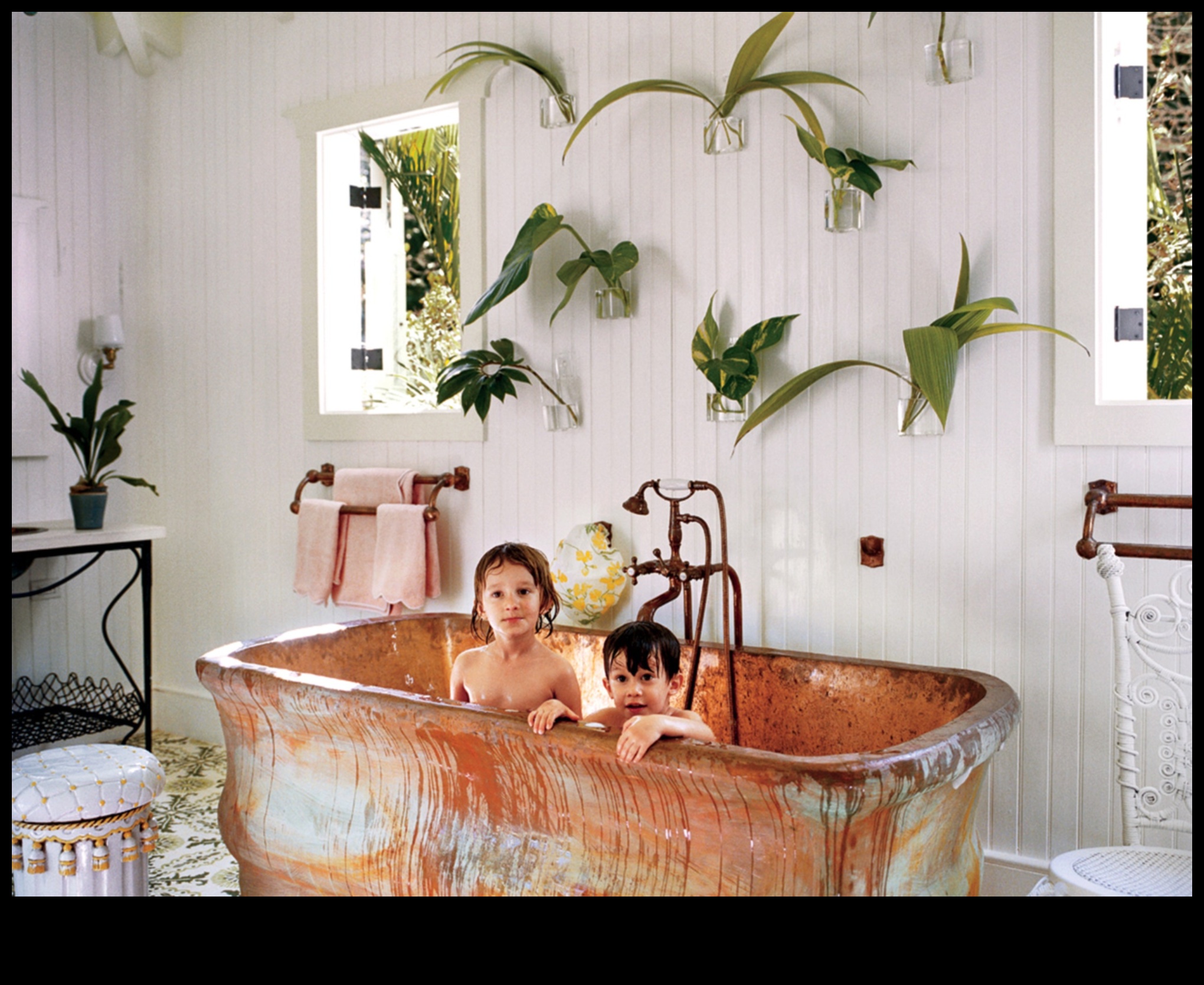 السلامة في الأناقة: حلول أنيقة لحياة خالية من الأطفال