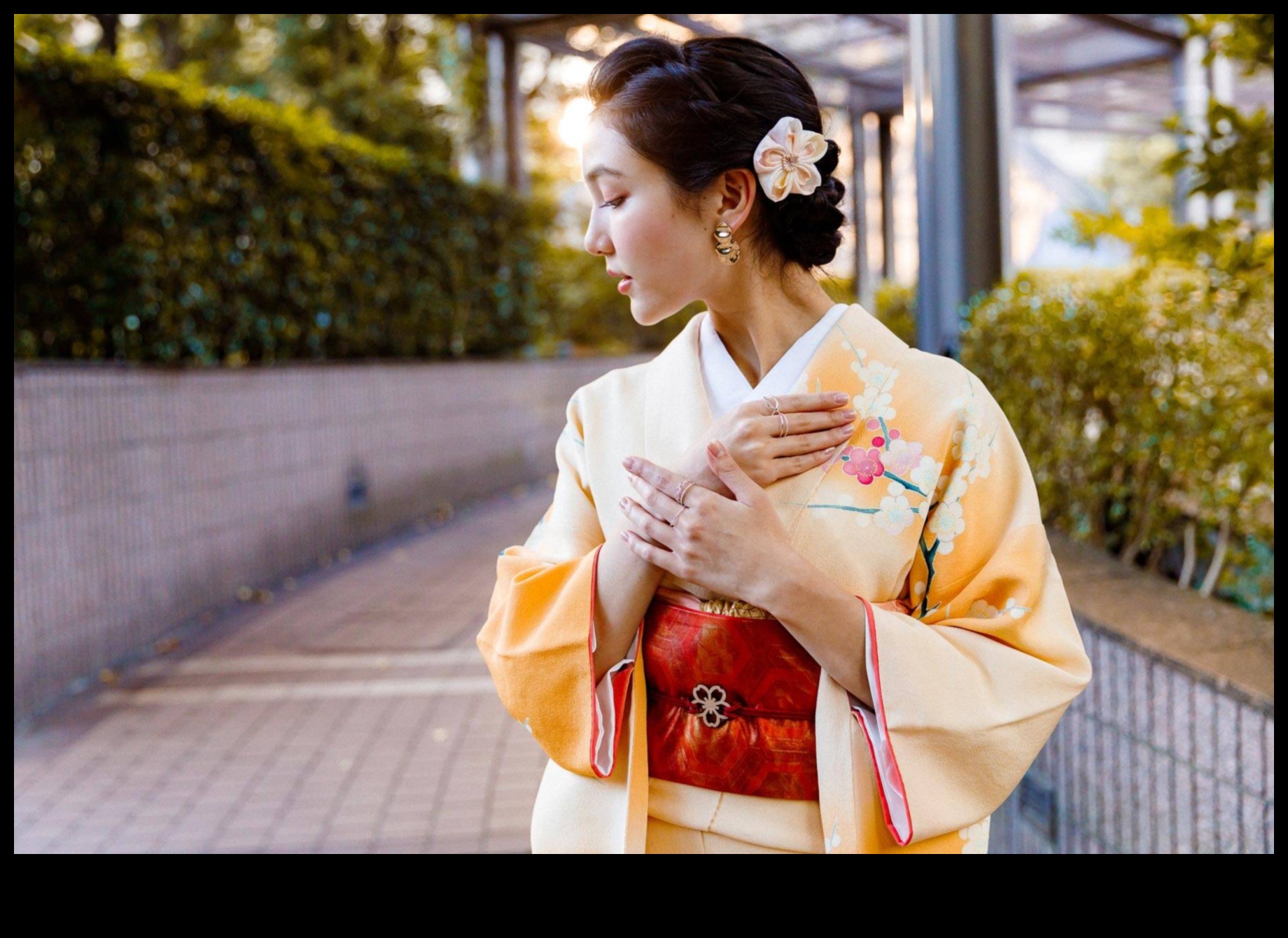 الكيمونو دليل للتاريخ وملحقاته 4 إكسسوارات يمكنك صنعها بنفسك مستوحاة من الكيمونو الياباني: صياغة الأناقة الشرقية