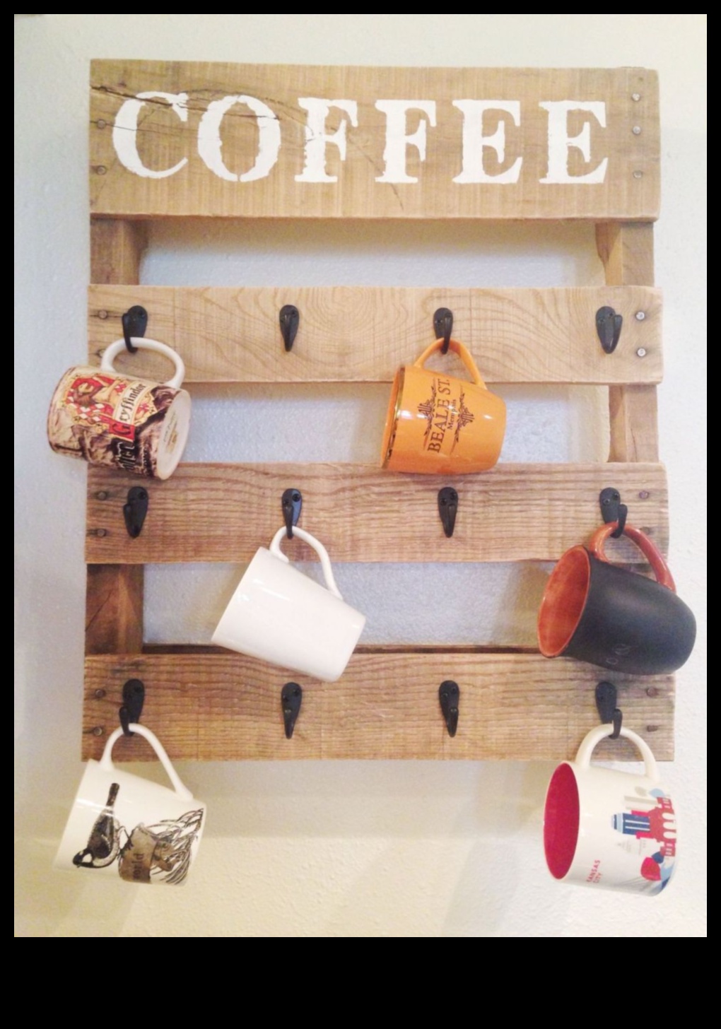 الحرف الخشبية المستصلحة: إعادة التدوير من أجل ديكور منزلي مستدام