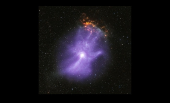 الملاحون السماويون: توجيهات ناسا عبر البحار الكونية